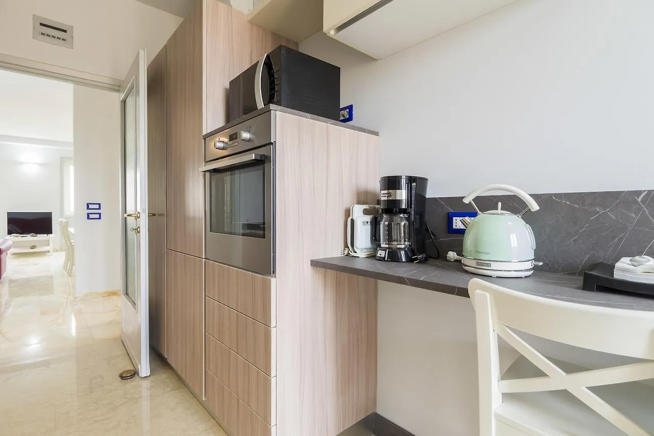 Primopiano - Rg12 Apartment Milan